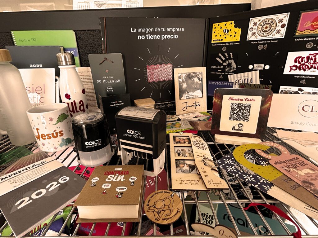 regalos personalizados, tarjetas de visita, sellos, calendarios